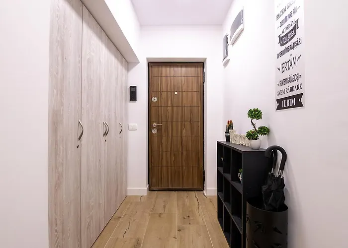 Apartment Mountain Serenity And Charming Old Town Nearby