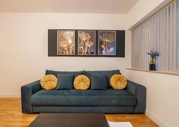 Mountain Serenity And Charming Old Town Nearby *