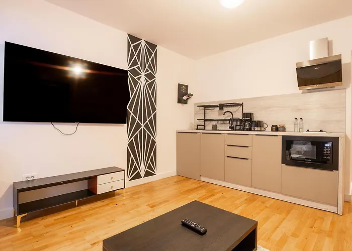 Mountain Serenity And Charming Old Town Nearby *