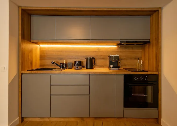 Apartment Mountain Serenity And Charming Old Town Nearby *